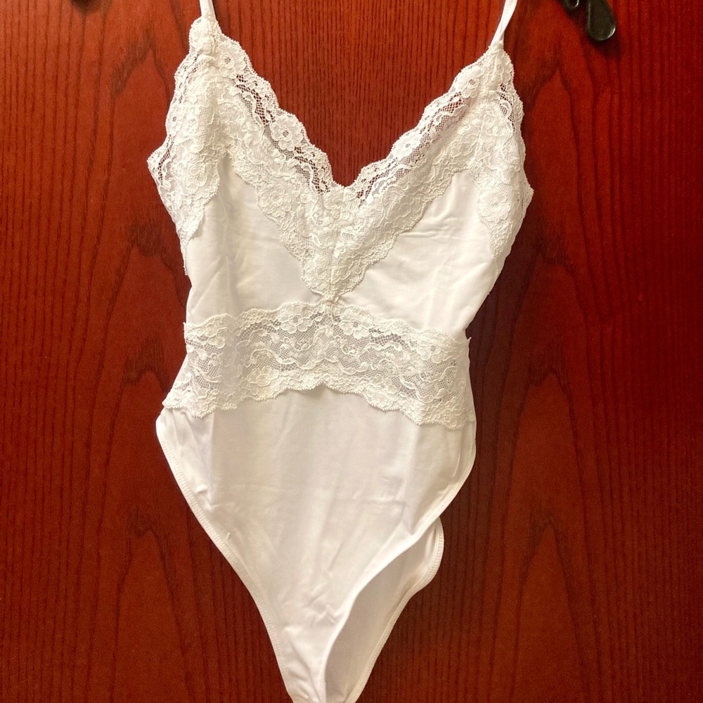 Zara White Bodysuit